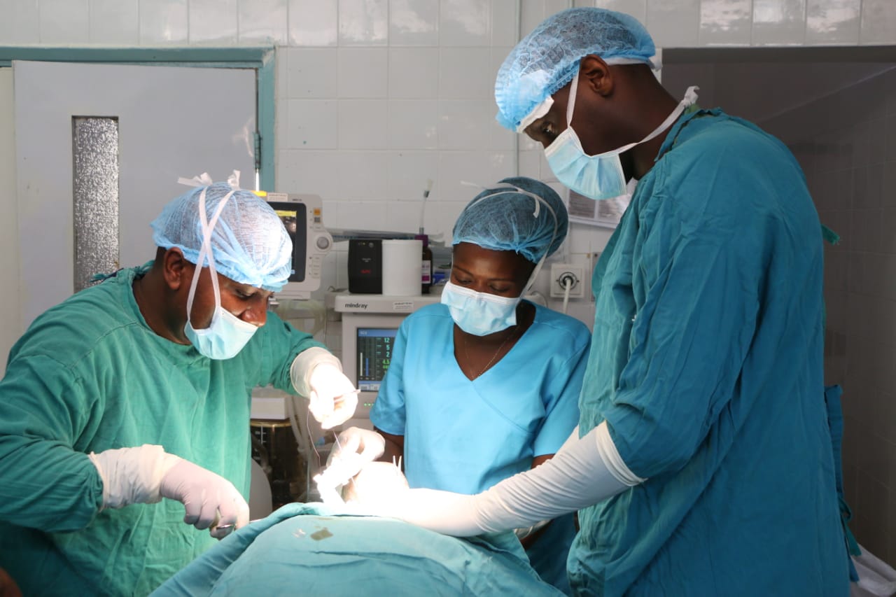MERU INTERVENES TO RESCUE A TUMOR PATIENT.